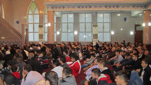 Festa e Kurban Bajramit tejmbush xhamitë e Shkodrës me besimtarë