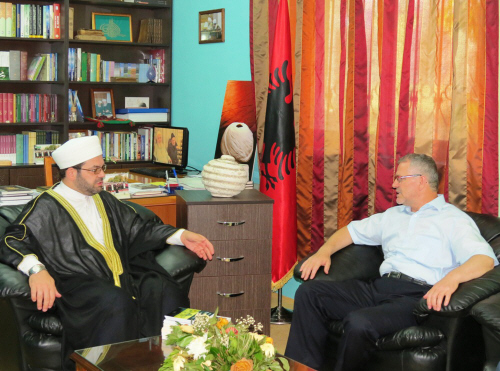 Myftiu priti studiuesin islam, Mr. Muhidin Ahmeti