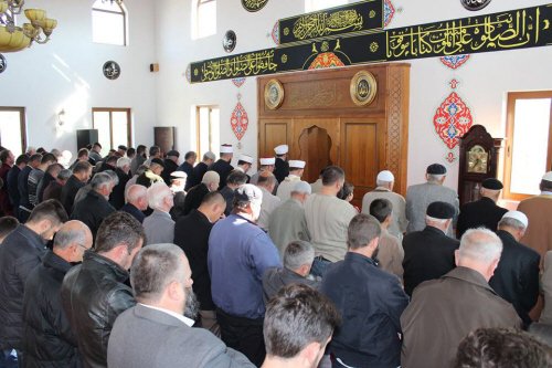 U inaugurua xhamia e re në fshatin Mes-Myselim