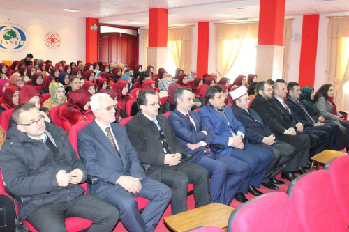 Kryetari i KMSh, bashkëbisedim me maturantët e Medresesë Shkodër