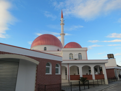 Myftiu inspekton Kompleksin e ri Islam, në prag të përurimit