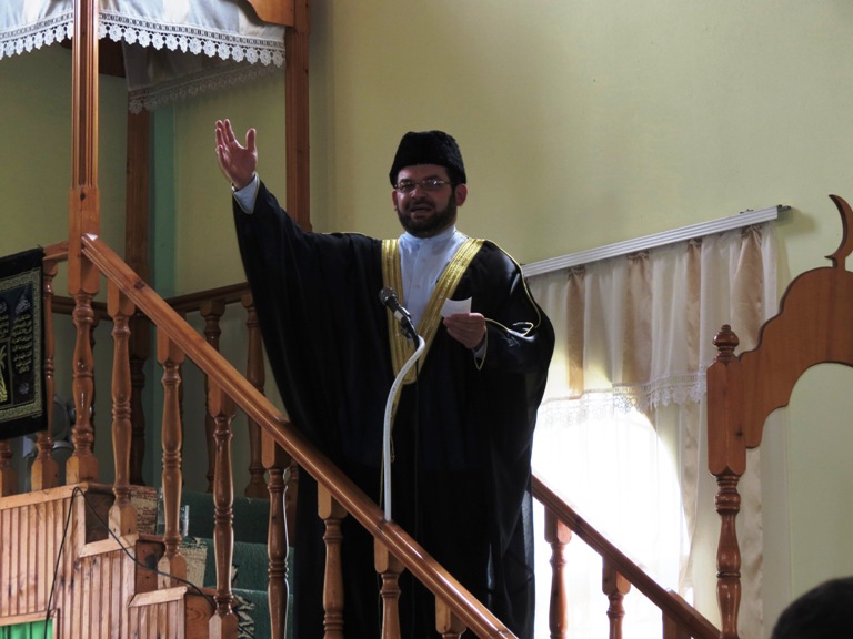  “Muslimanët të specializohen dhe të bëhen ekspertë në të gjitha fushat e jetës” - Dragoç, 1 qershor 2012