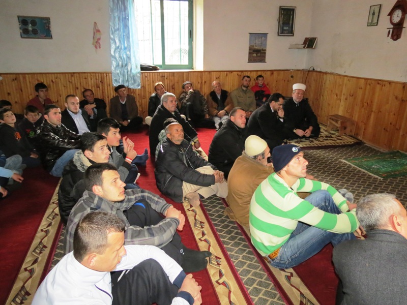 Nga xhamia e Drishtit, Myftiu: “Të punojmë për ndërtimin e xhamisë së re!” - 29 mars 2013