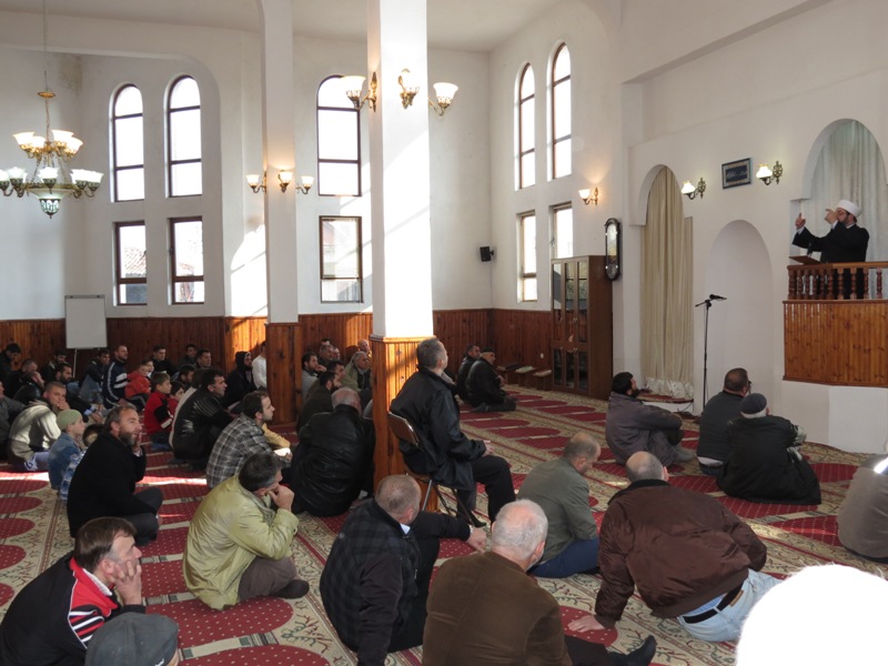 “Realisht, Shqipërisë dhe Shkodrës, ka dekada që i mungojnë muslimanët!” - 25 nëntor 2011