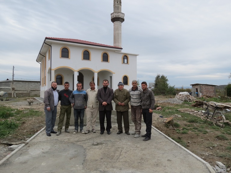 Në prag të përfundimit ndërtimi i xhamisë në fshatin Kuç - 19 nëntor 2012