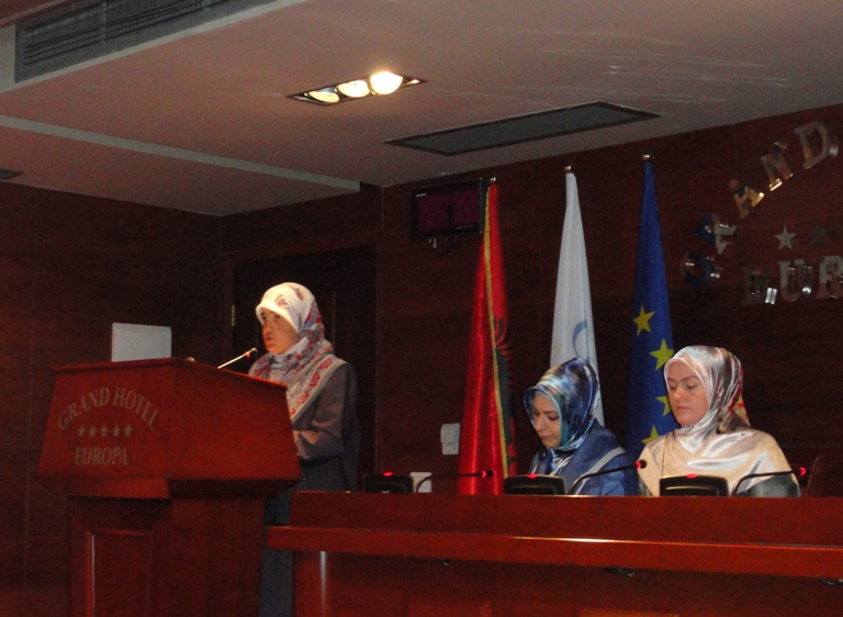 “Kur’ani në jetën e muslimanes”, tribuna fetare e motrave muslimane - Shkodër, më 7 gusht 2011