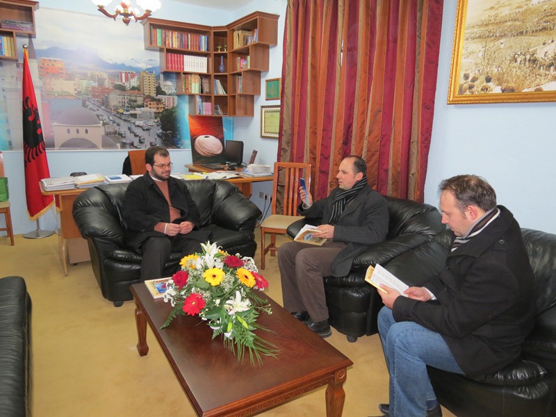 “Logos-A”, viziton Myftininë Shkodër në kuadër të panairit të librit - 31 janar 2012