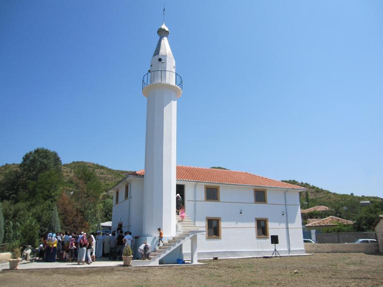 Nё fshatin Melgushё inaugurohet xhamia e rikonstruktuar- 9 gusht 2010