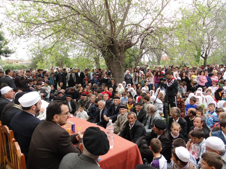 Mevludi Sherifë- festë masive në fshatin Trush - 13 prill 2011