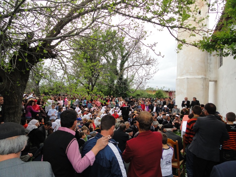 Mevludi Sherifë- festë masive në fshatin Trush - 13 prill 2011
