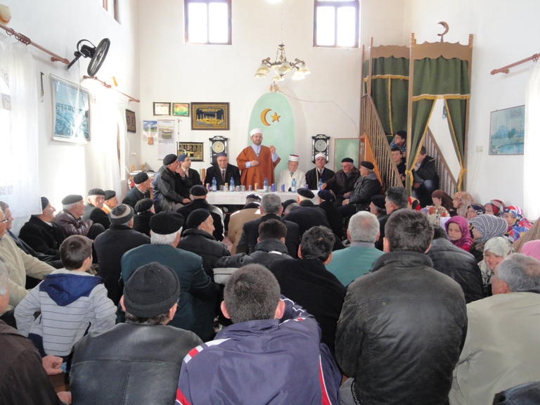 Tubim fetar me rastin e Mevludit në xhaminë e fshatit Muriqan - 3 mars 2011