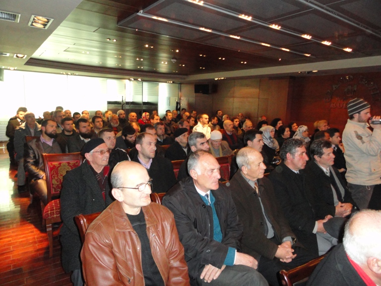  Myftinia Shkodër, “Mexhlisi ASR” dhe “El-Hilal”, në një tribunë fetare - 6 mars 2011
