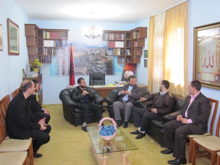 Myftiu dhe imamёt diskutojnё faljen e Kurban Bajramit-9 nentor 2010