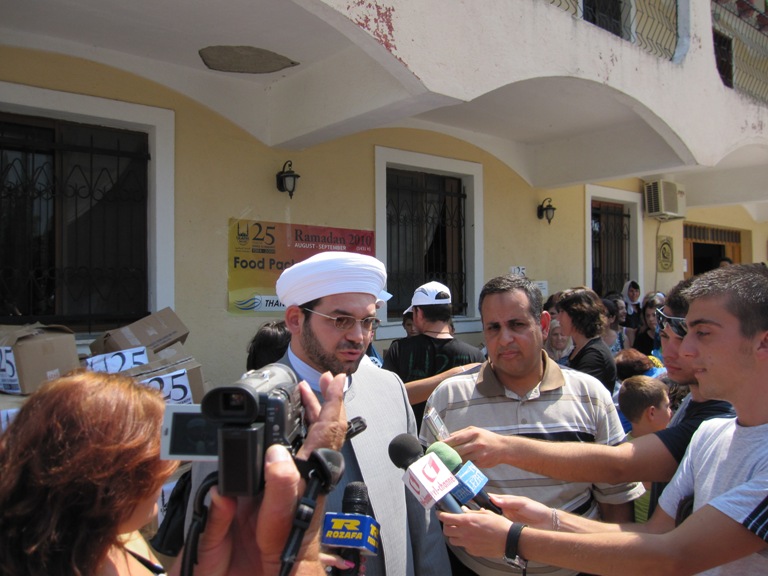 Myftinia Shkodёr dhe “Islamic Relief” pranё njerёzve nё nevojё-11 gusht 2010