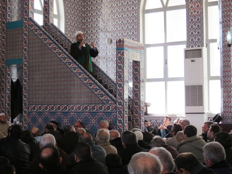 Imam Didmar Faja mban hytben e xhumasë në xhaminë e Parrucës - 15 shkurt 2013