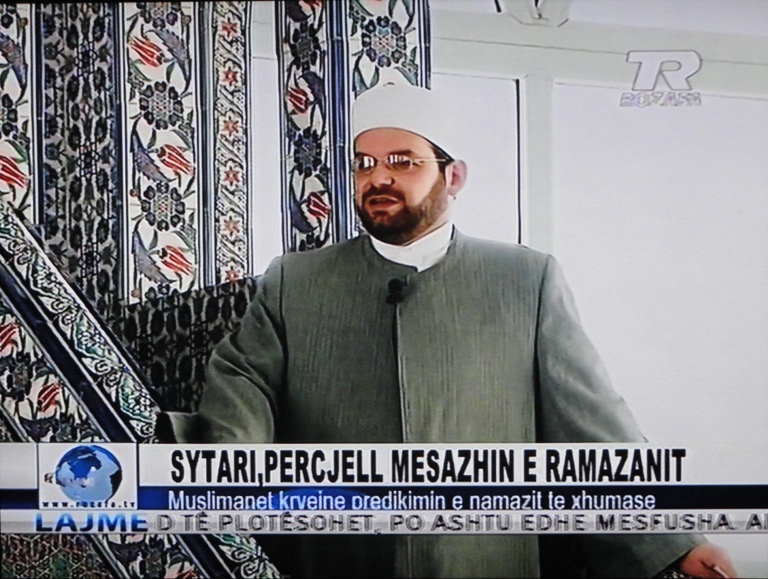 Myftiu flet për sekretet e agjërimit të Ramazanit - Xhamia e Parrucës, 5 gusht 2011