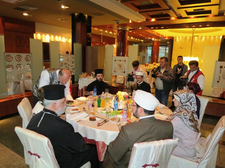 Muslimanët dhe ortodoksët: “Të forcojmë familjen dhe vlerat e saj!” - 17 maj 2012