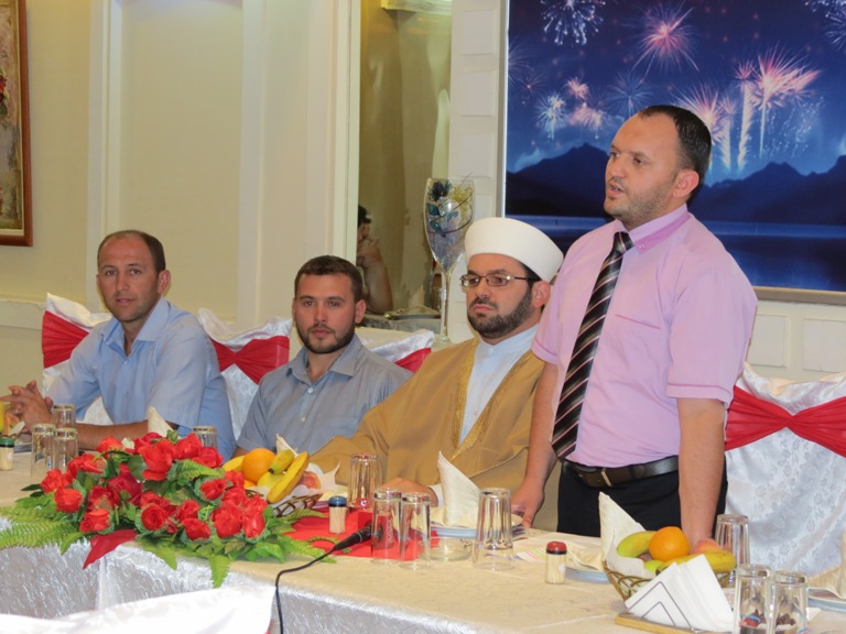 Myftinia, iftar me të rinj muslimanë të Shkodrës - 23 korrik 2012