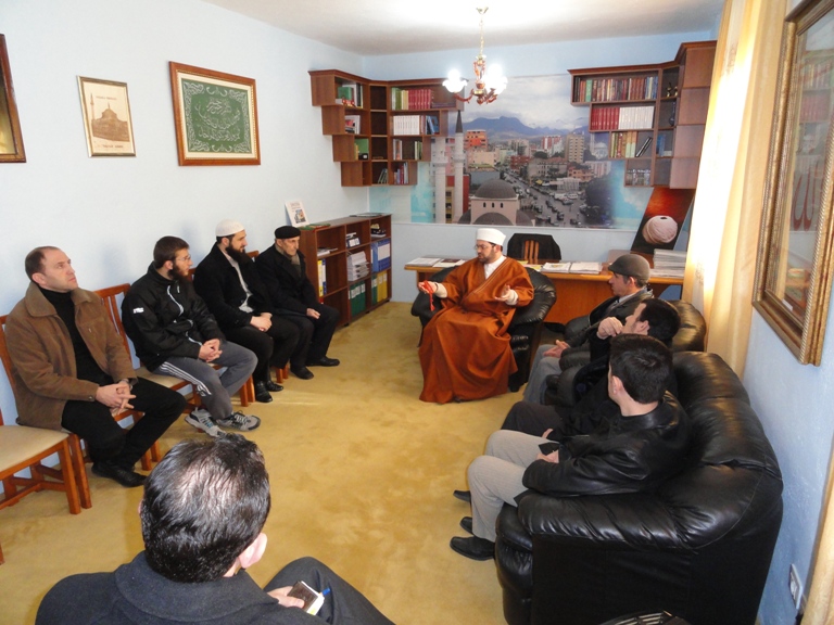 Takim me imamët e xhamive të dëmtuara nga përmbytjet e dhjetorit 2010 - 12 janar 2011