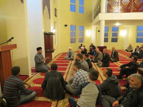 Prezantohet imami i ri i xhamisë në lagjen Dërgut - 21 tetor 2013