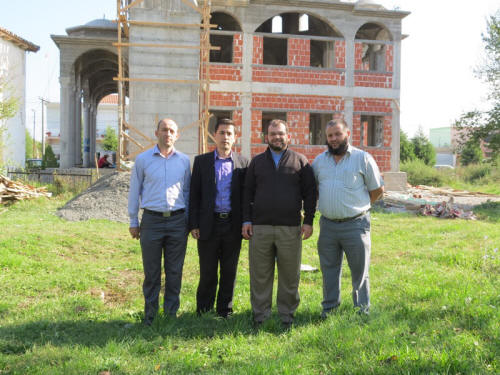 Myftiu inspekton punimet për xhaminë e re në fshatin Trush - 26 shtator 2013