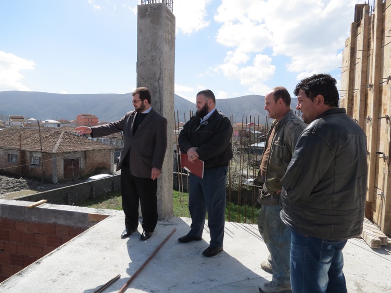 Inspektohen punimet për ndërtimin e dy xhamive të reja - 19 mars 2013