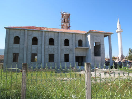 Myftiu inspekton punimet për xhaminë e re në fshatin Barbullush - 23 shtator 2013