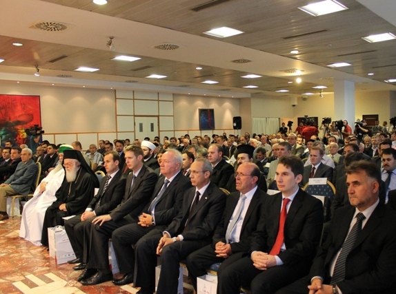 Konferenca që rizgjon kujtimin e burrave të urtë muslimanë shqiptarë… 28 shtator 2012