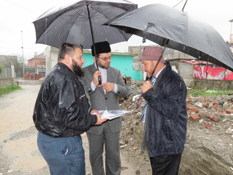 Myftinia Shkodër lobon për ndërtimin e xhamive të reja në qytet - 10 prill 2013