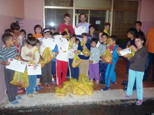 Myftinia Shkodër shpërndan kurbane për të varfërit dhe nevojtarët
