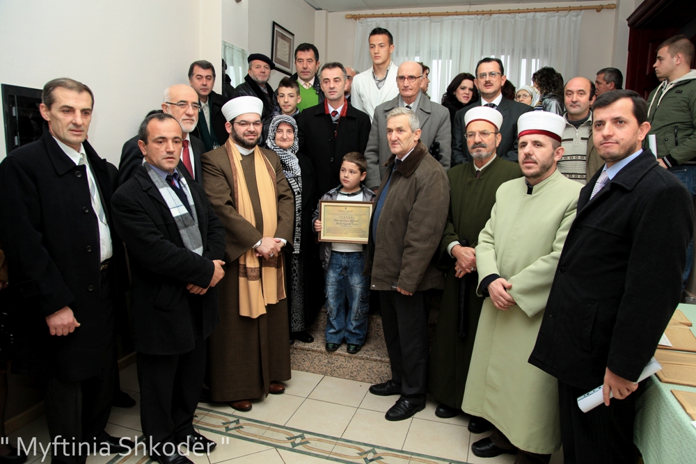 “Mirënjohja e Qytetit” Shkodër për Hoxhën Hafiz Qamil Tresi - 16 dhjetor 2012