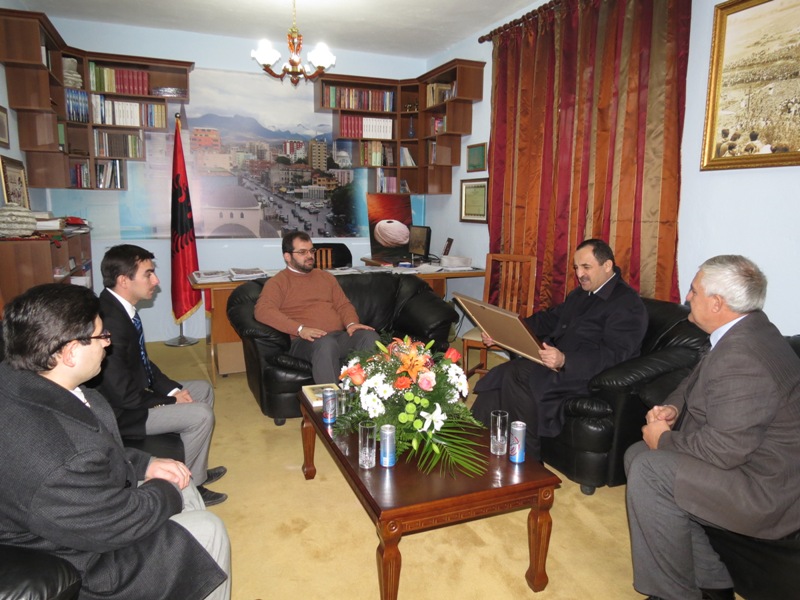 Drejtori për Ballkanin i Vakëfit Islam Turk, vizitë në Myftininë Shkodër - 23 nëntor 2011