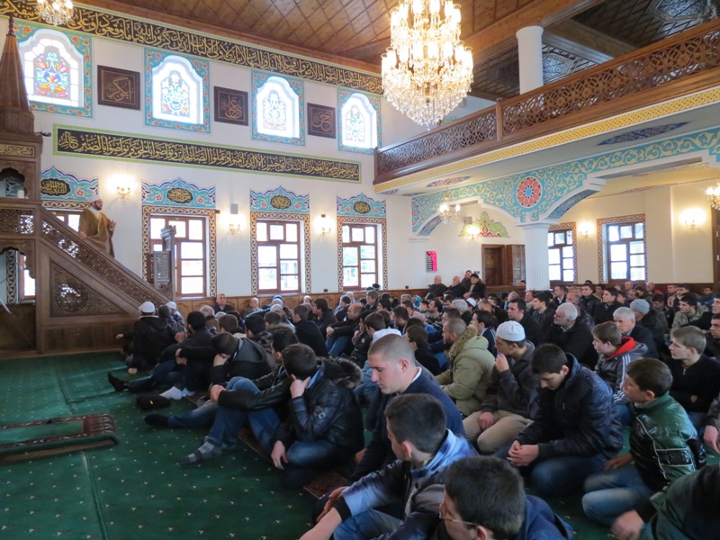 Myftiu mban hytben e xhumasë nr. 200 në xhaminë e Medresesë - 25 janar 2013