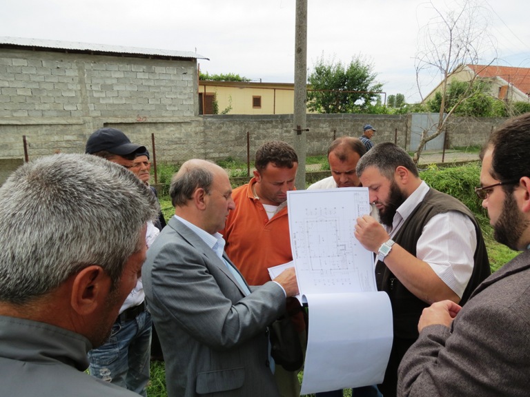 Nis puna për ndërtimin e xhamisë së re në fshatin Kuç - 22 maj 2012